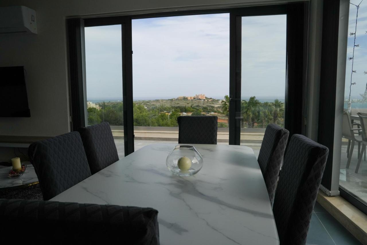 Appartamento Lux Sea&Country Views With Pool Mellieħa Esterno foto
